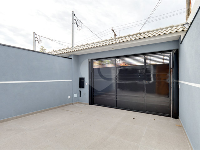 Sobrado à venda com 3 quartos, sendo 1 suíte,  em Campo Grande, São Paulo, SP