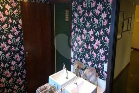 Sobrado à venda com 3 quartos, sendo 1 suíte, em Parada Inglesa, São Paulo, SP