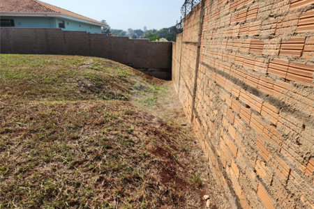 Terreno à venda em Altos do Jaraguá, Araraquara, SP