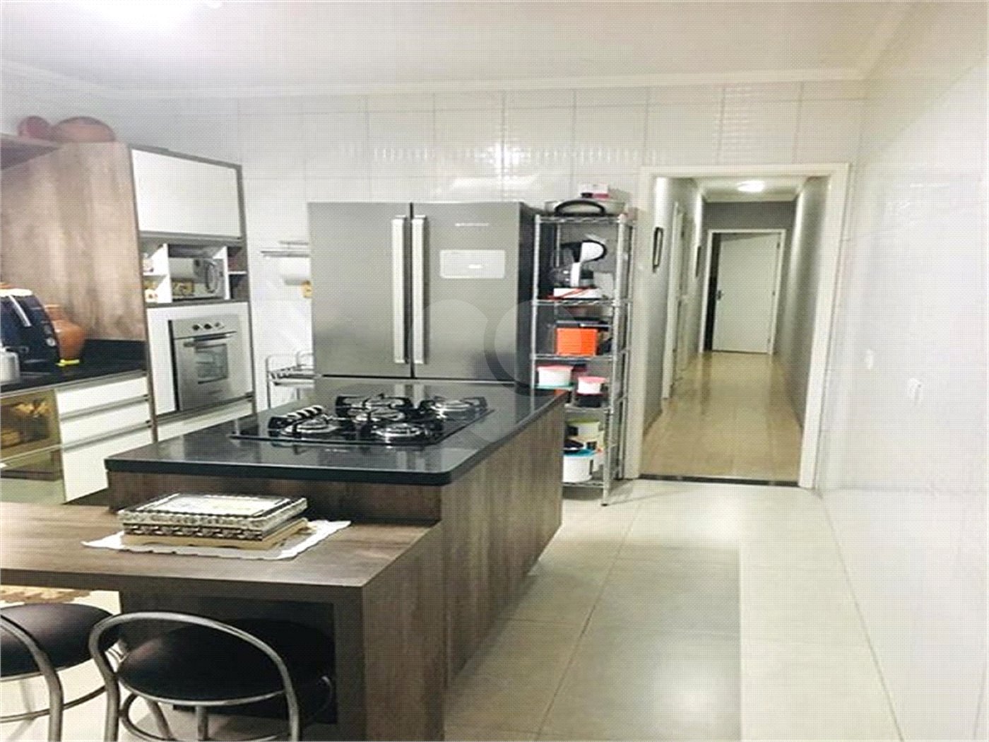 Casa à venda com 3 quartos, sendo 1 suíte, no condomínio 658, São Paulo - SP