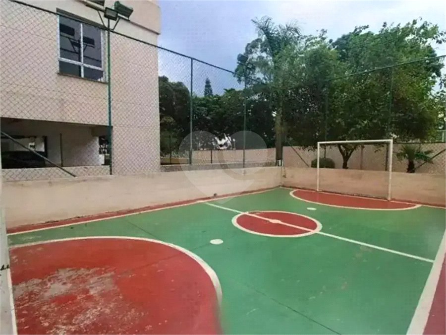 Apartamento à venda com 2 quartos em Vila Roque, São Paulo, SP