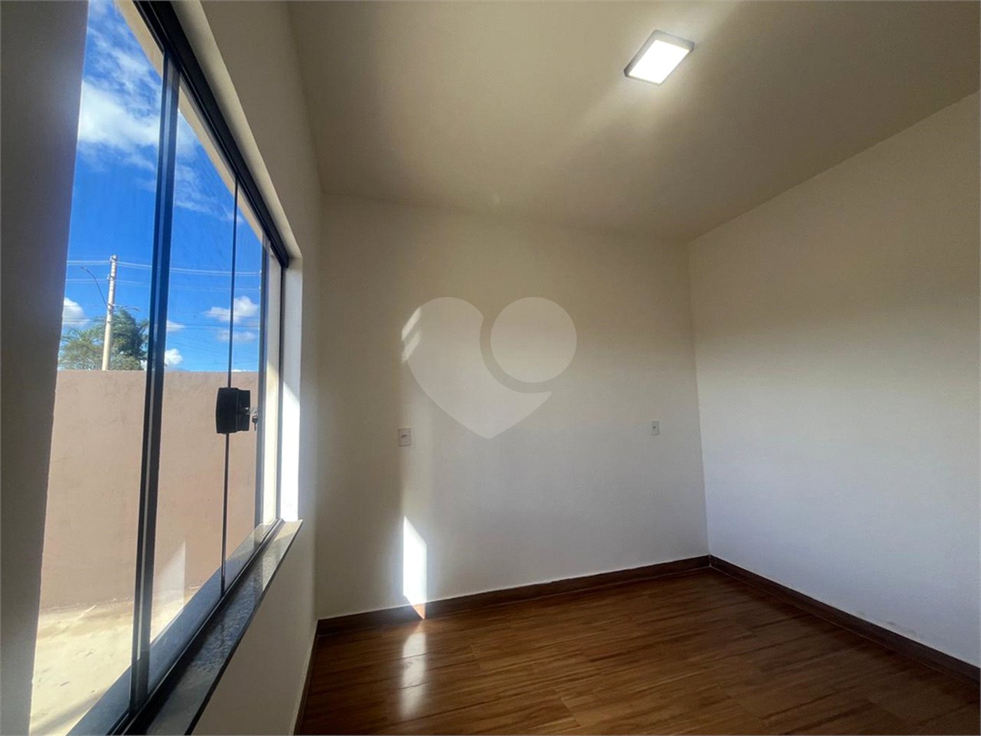 Casa à venda com 2 quartos em Residencial Villaggio Di Capri, Itapetininga, SP
