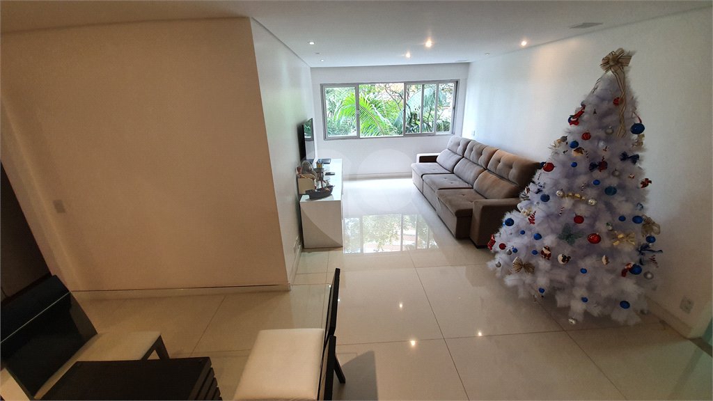 Apartamento à venda com 3 quartos, sendo 1 suíte, em Santana, São Paulo, SP