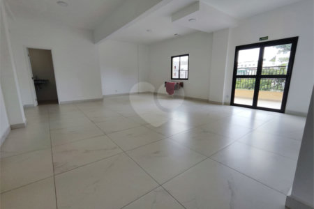 Apartamento à venda com 3 quartos, sendo 1 suíte, em Vila Independência, Sorocaba, SP