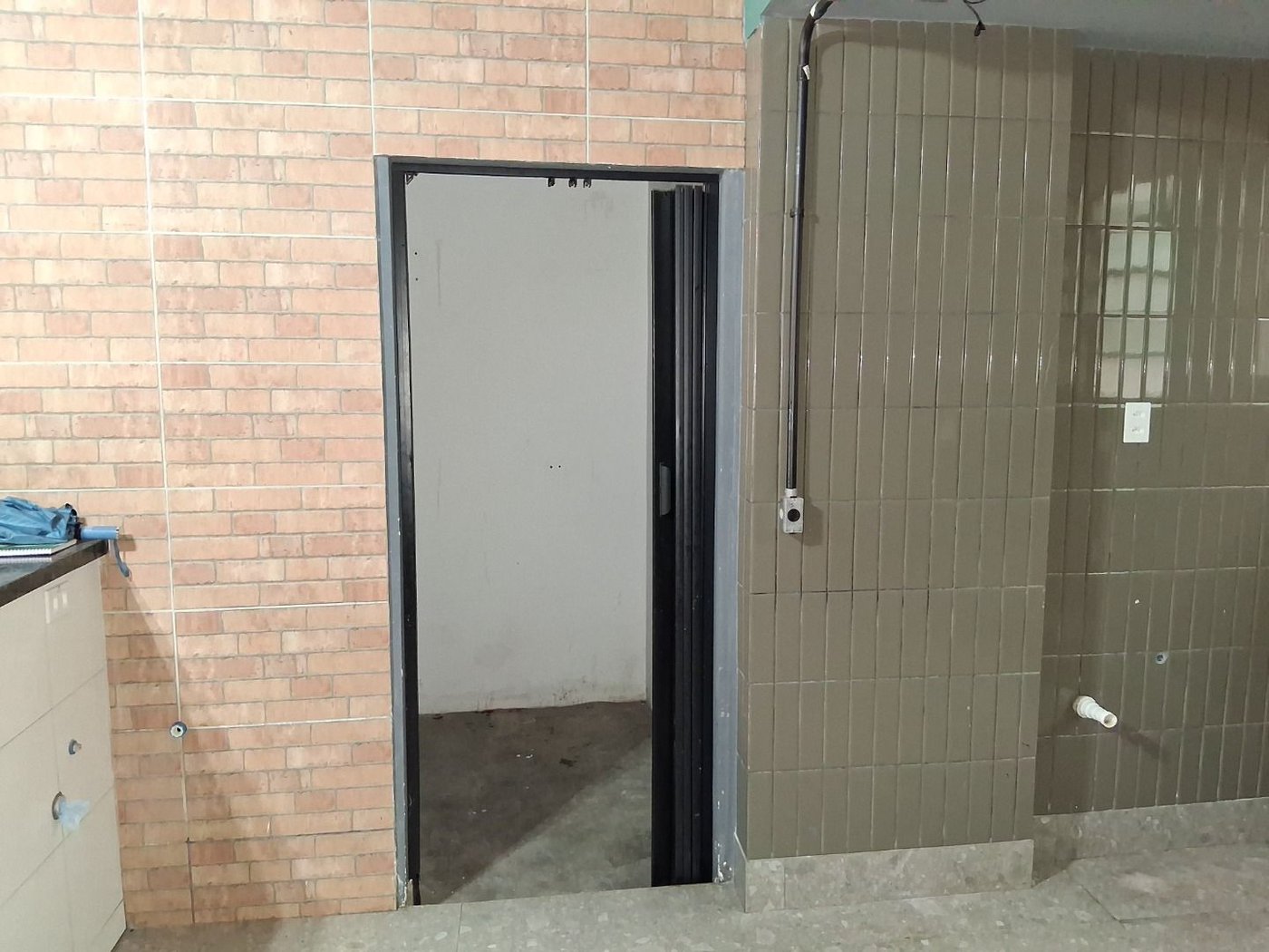 Loja para alugar, 75 m² por R$ 5.786,57/mês - Boqueirão - Santos/SP