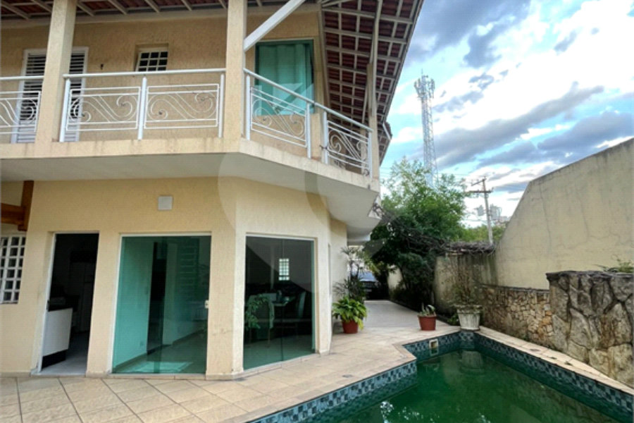 Casa à venda ou para alugar com 4 suítes em Freguesia do Ó, São Paulo, SP