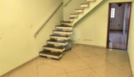 Sobrado à venda com 3 quartos em Vila Paulo Silas, São Paulo, SP