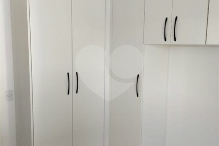 Apartamento à venda com 2 quartos, sendo 1 suíte,  em Jardim das Acácias, São Paulo, SP