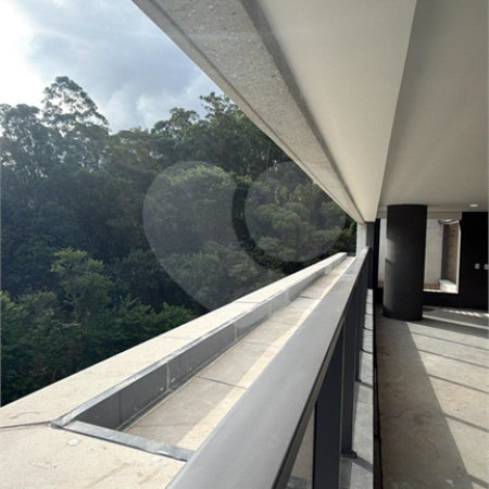 Apartamento à venda com 4 suítes em Vila Cordeiro, São Paulo, SP