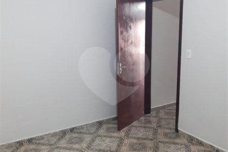 Casa à venda com 4 quartos em Lopes de Oliveira, Sorocaba, SP
