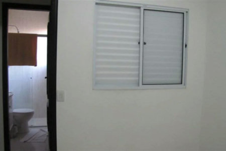Casa à venda com 3 quartos, sendo 1 suíte, no condomínio Villa Jardim Sul, São Paulo - SP