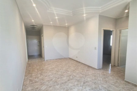 Apartamento à venda com 1 quarto em Vila Mazzei, São Paulo, SP