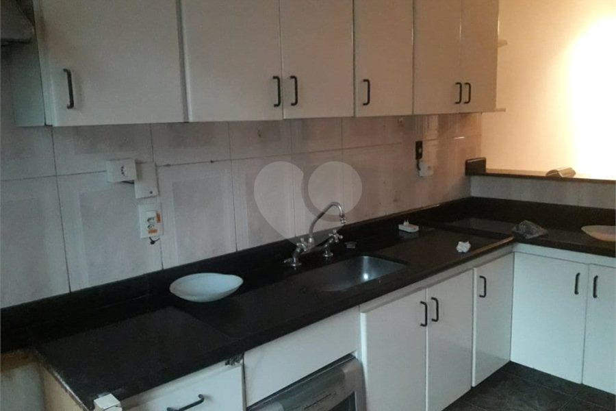 Sobrado à venda com 4 quartos, sendo 1 suíte, em Jaçanã, São Paulo, SP