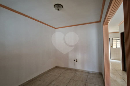 Casa à venda com 2 quartos no condomínio Residencial Nova Sorocaba, Sorocaba - SP
