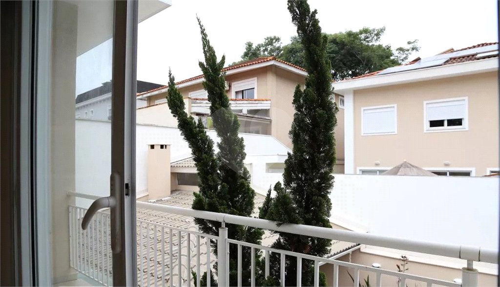 Casa à venda com 3 suítes no condomínio Residencial Morumbi, São Paulo - SP