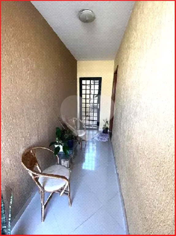 Sobrado à venda com 3 quartos, sendo 1 suíte, em Vila Nivi, São Paulo, SP
