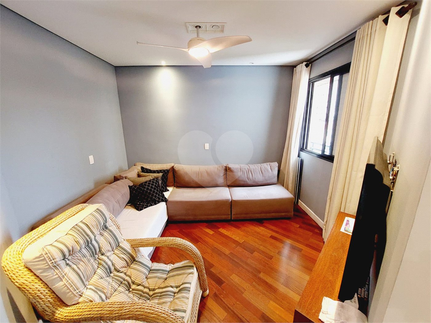 Apartamento à venda com 3 quartos, sendo 1 suíte, em Alto da Lapa, São Paulo, SP