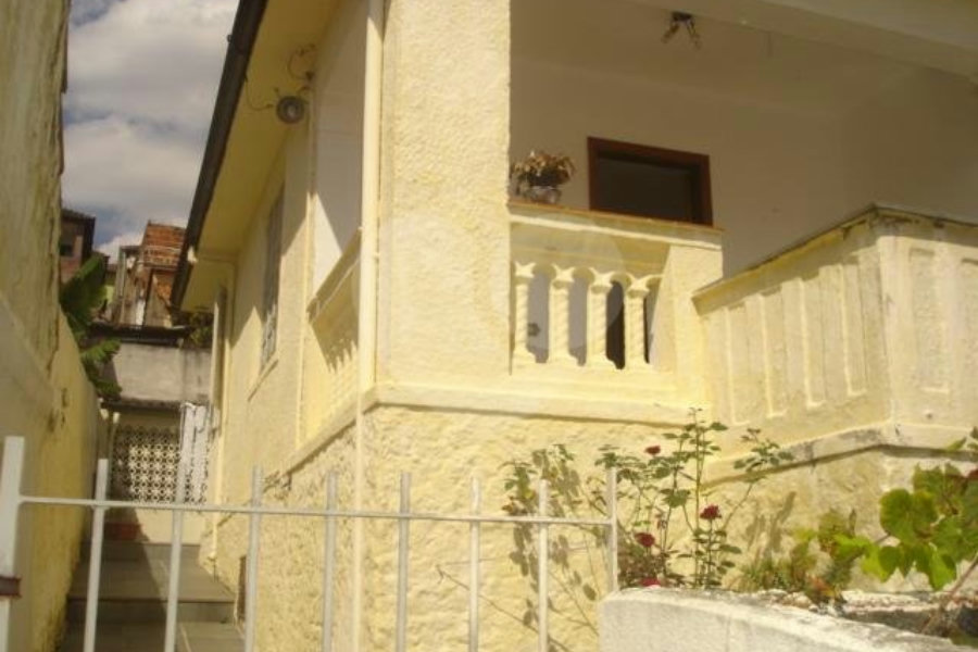Sobrado à venda com 3 quartos, sendo 2 suítes, em Vila Irmãos Arnoni, São Paulo, SP