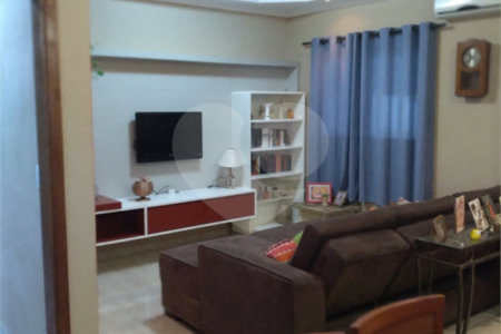 Chácara à venda com 3 quartos, sendo 1 suíte, em Chácaras Reunidas Ipê, Itu, SP