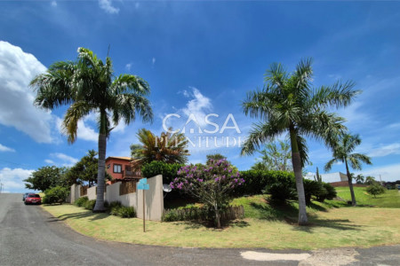 Casa em condomínio à venda ou para alugar com 3 suítes em Village Ipanema Ii, Araçoiaba da Serra, SP