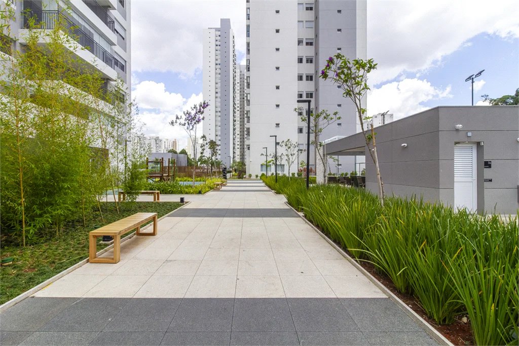Apartamento à venda com 3 quartos, sendo 1 suíte, em Jardim Vazani, São Paulo, SP
