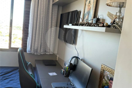 Apartamento à venda com 3 quartos, sendo 1 suíte, em Vila São João, Poá, SP