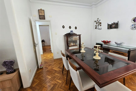 Apartamento à venda com 3 quartos, sendo 1 suíte, em Copacabana, Rio de Janeiro, RJ