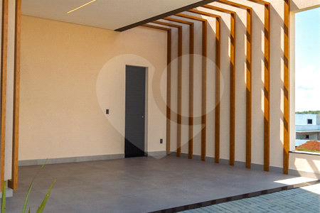 Casa à venda com 3 suítes no condomínio Residencial Dona Maria Candida, Indaiatuba - SP