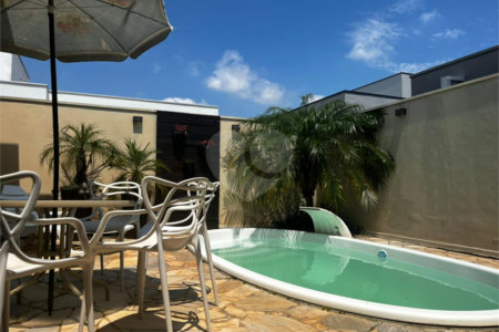 Casa à venda com 3 suítes no condomínio Portal dos Pinheiros, Itapetininga - SP