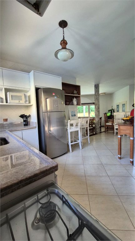 Casa à venda com 5 quartos, sendo 4 suítes,  em Geribá, Armação dos Búzios, RJ