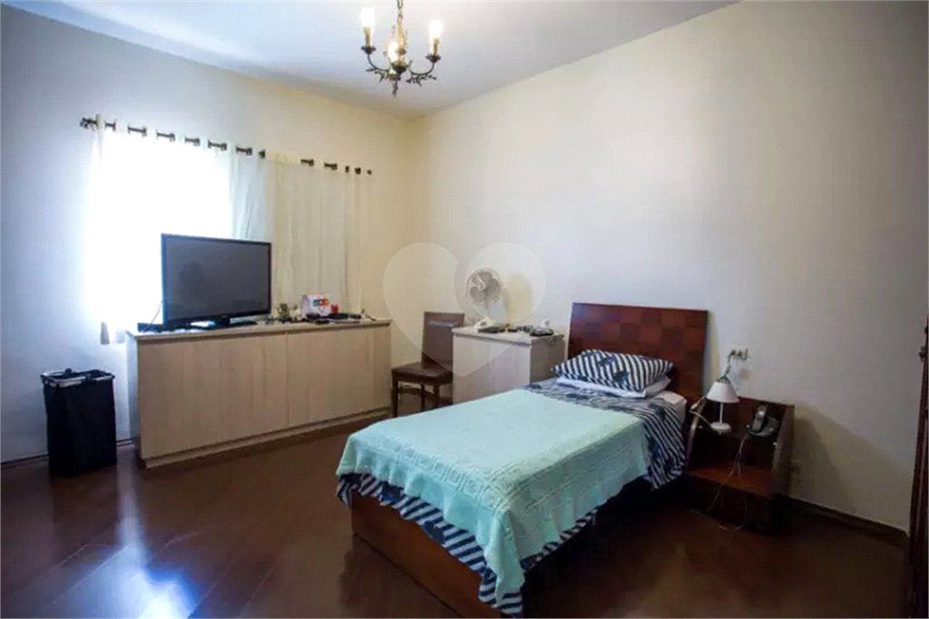 Casa à venda com 3 suítes no condomínio Praça Coronel Fernandes de Lima,47, São Paulo - SP