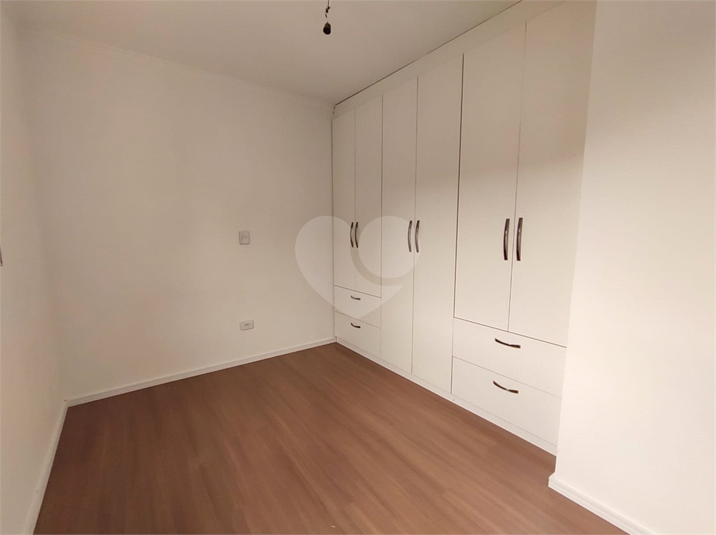 Casa para alugar com 2 suítes no condomínio Residencial Atucuri, São Paulo - SP