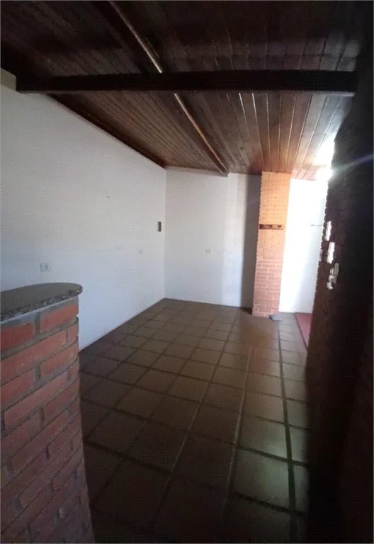 Sobrado à venda com 5 quartos, sendo 2 suítes, em Parque Continental, São Paulo, SP