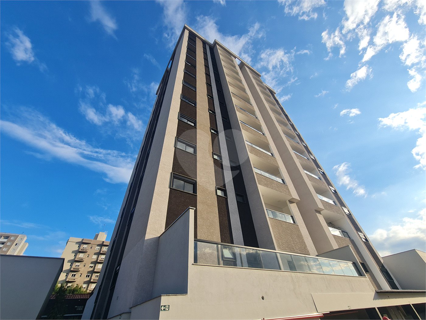Apartamento à venda com 3 quartos, sendo 1 suíte, em Jardim Refúgio, Sorocaba, SP