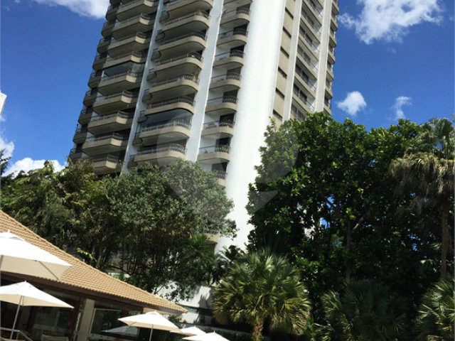 Apartamento à venda com 4 suítes em Alto da Boa Vista, São Paulo, SP