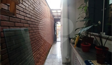 Casa à venda com 3 quartos, sendo 1 suíte,  em Horto Florestal, São Paulo, SP