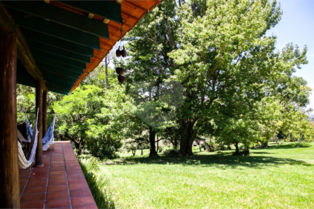 Chácara à venda com 5 quartos em Volta Grande (são João Novo), São Roque, SP