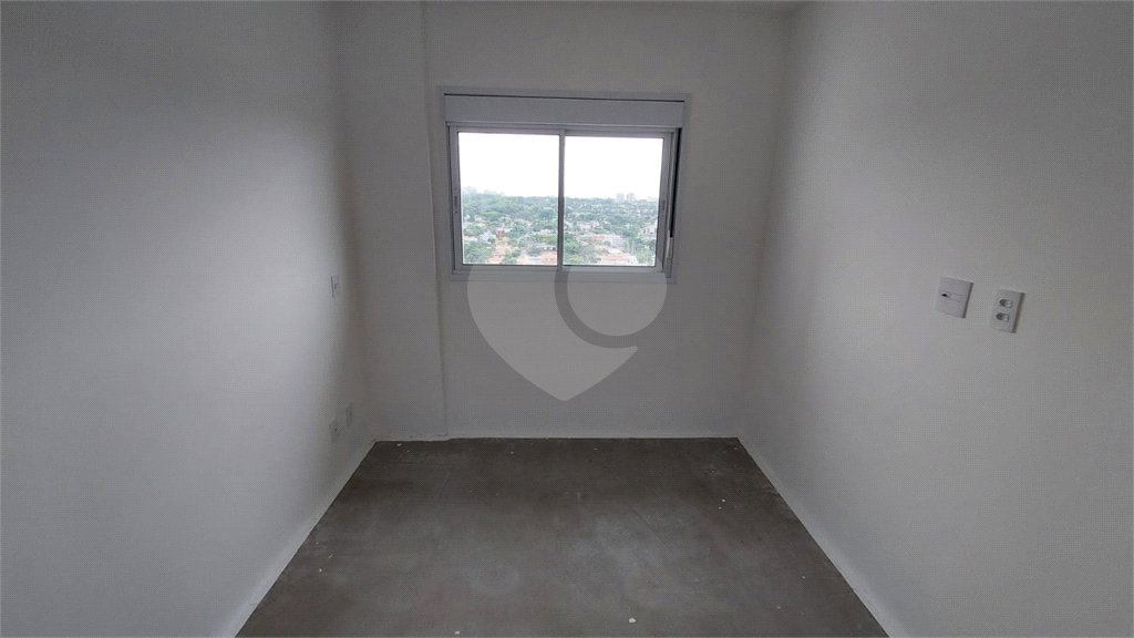 Apartamento à venda com 3 quartos, sendo 1 suíte,  em Butantã, São Paulo, SP