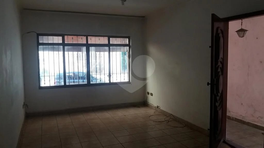 Sobrado à venda com 3 quartos, sendo 1 suíte, em Tremembé, São Paulo, SP