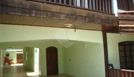 Sobrado à venda com 4 suítes em Vila Trujillo, Sorocaba, SP