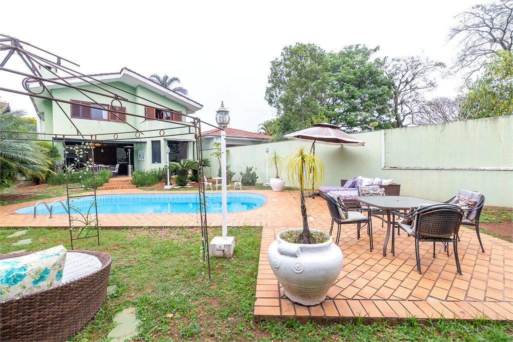 Casa à venda com 4 quartos, sendo 2 suítes, em Brooklin Paulista, São Paulo, SP
