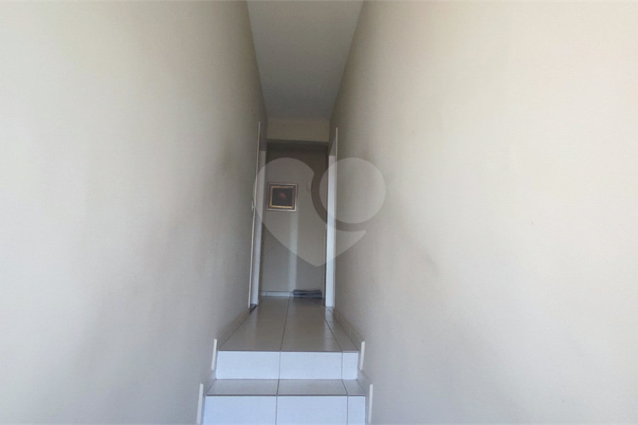 Casa Térrea à venda com 5 quartos em Horto, São Paulo, SP