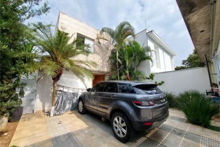 Casa à venda ou para alugar com 4 suítes em Lapa, São Paulo, SP
