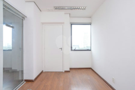Sala à venda em Vila Olímpia, São Paulo, SP
