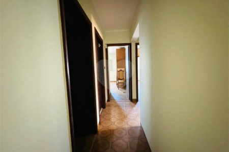 Casa à venda com 4 quartos, sendo 2 suítes,  em Vila Galvão, Guarulhos, SP