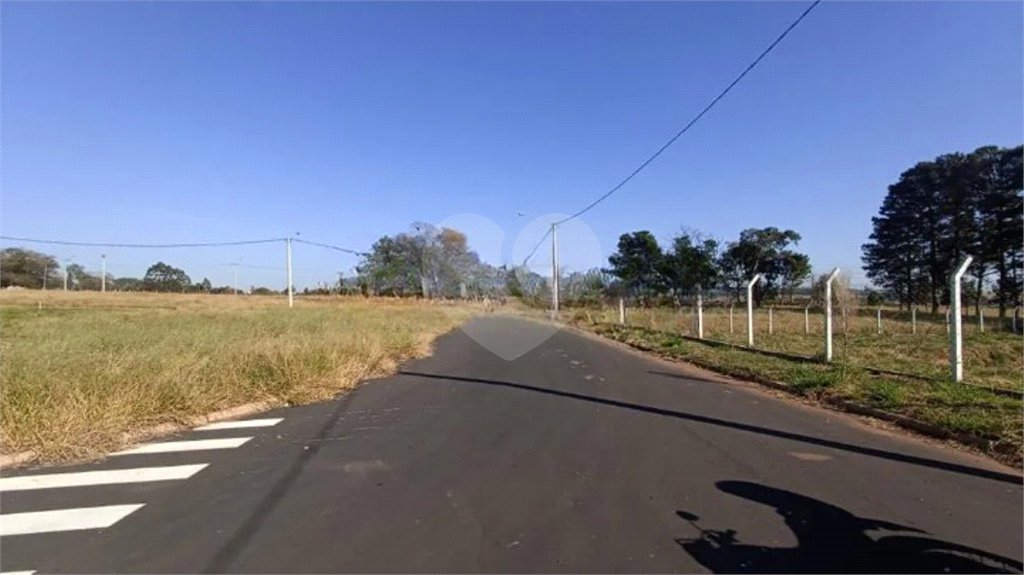 Lote para venda no Jardim dos Ipês no distrito de Água Vermelha/SP.