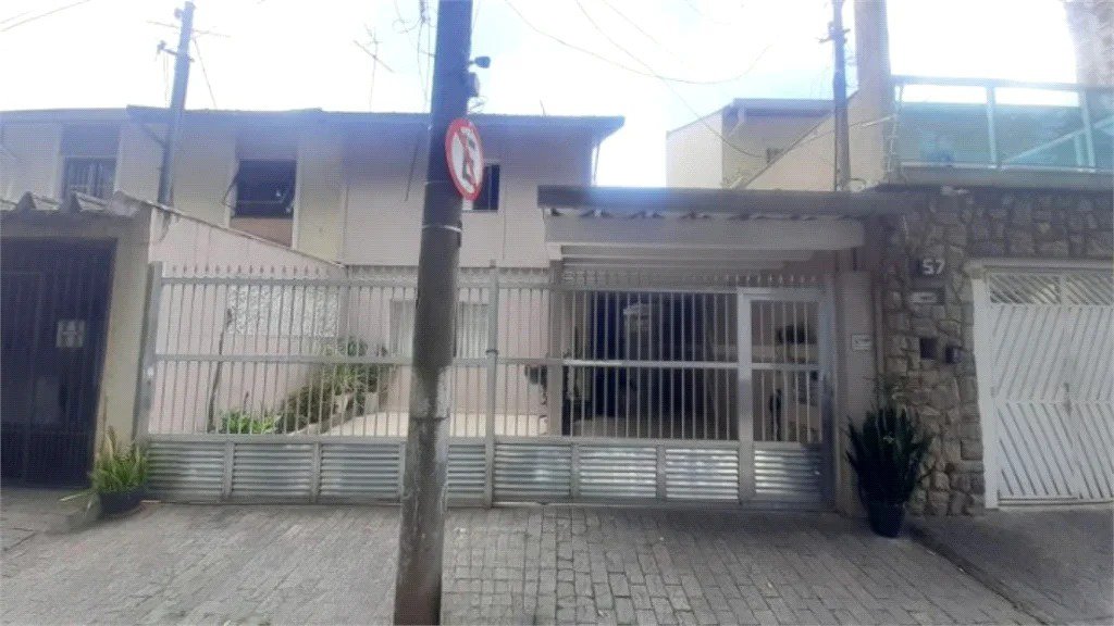 Sobrado à venda com 3 quartos, sendo 1 suíte, em Vila Sônia, São Paulo, SP