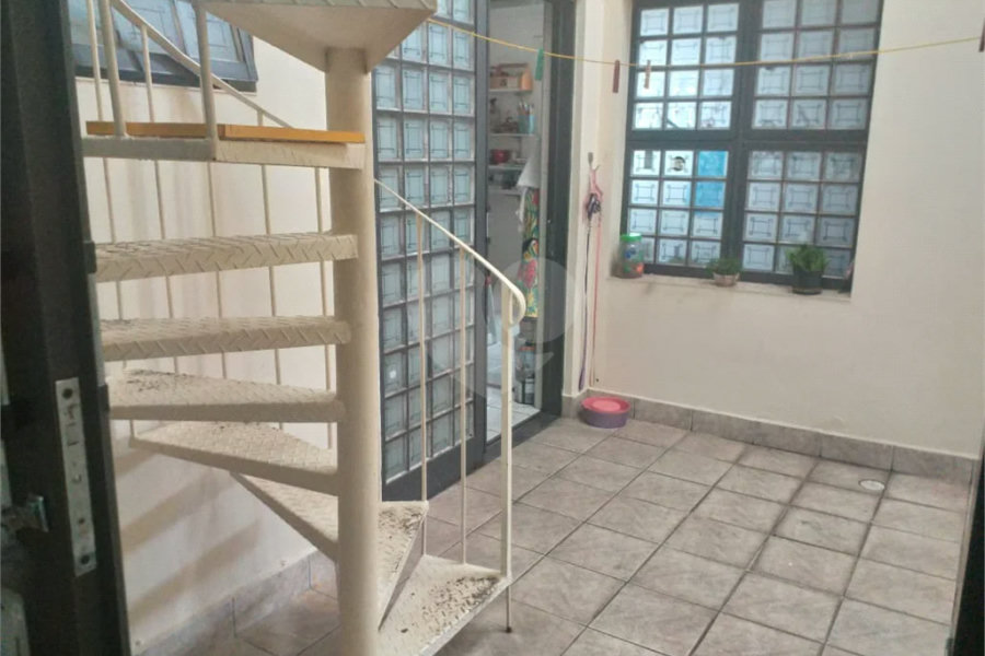Casa térrea à venda no Imirim