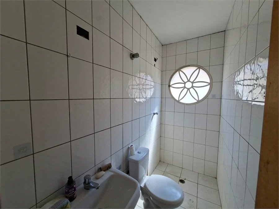 Sobrado à venda com 3 quartos, sendo 1 suíte, em Jardim Esmeralda, São Paulo, SP