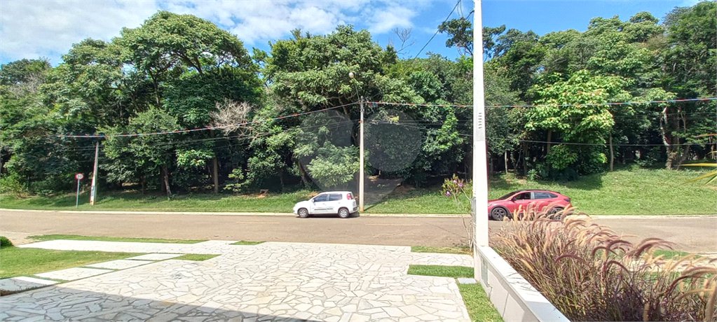 Casa à venda com 3 suítes em Santa Isabel, Louveira, SP